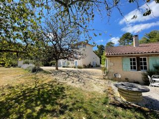 house 23 Rooms for sale on ST ASTIER (24110)