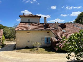 house 23 Rooms for sale on ST ASTIER (24110)