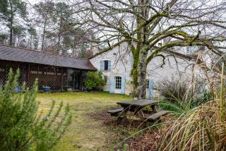 house 23 Rooms for sale on ST ASTIER (24110)