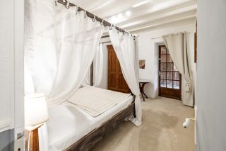 house 23 Rooms for sale on ST ASTIER (24110)