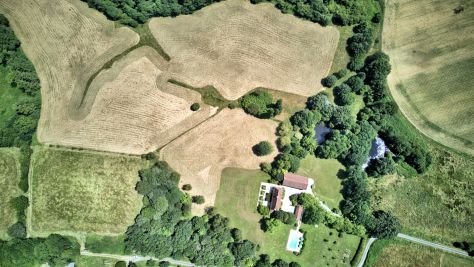 Vente Maison Excideuil 10&nbsp;Pièces 427&nbsp;m²