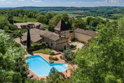 Vente Maison Villeneuve-sur-Lot 28&nbsp;Pièces 875&nbsp;m²