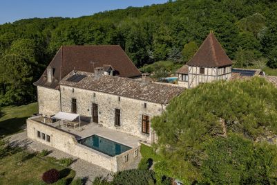 Sale House Villeneuve-sur-Lot 28&nbsp;Rooms 875&nbsp;m²