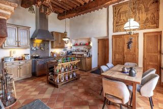 house 28 Rooms for sale on VILLENEUVE SUR LOT (47300)