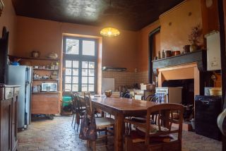 maison 18 Pièces en vente sur VARAIGNES (24360)