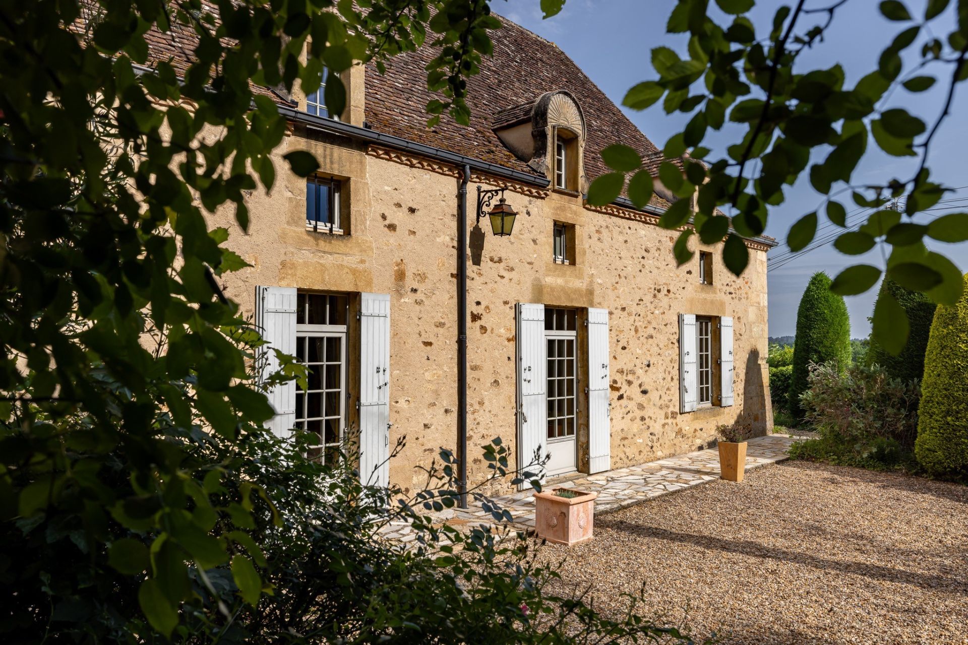 maison 8 Pièces en vente sur LE BUGUE (24260)