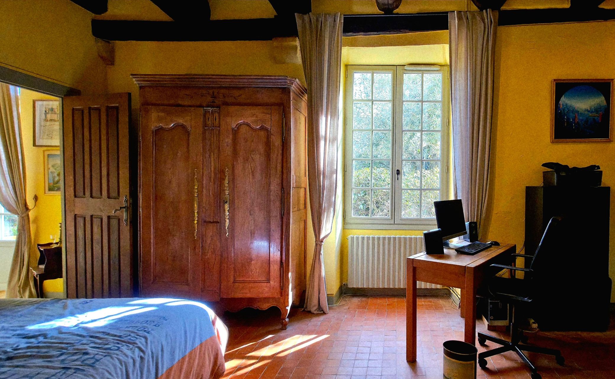 house 8 Rooms for sale on LE BUGUE (24260)