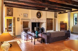 maison 8 Pièces en vente sur LE BUGUE (24260)