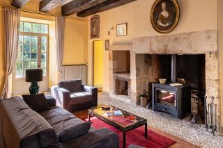maison 8 Pièces en vente sur LE BUGUE (24260)