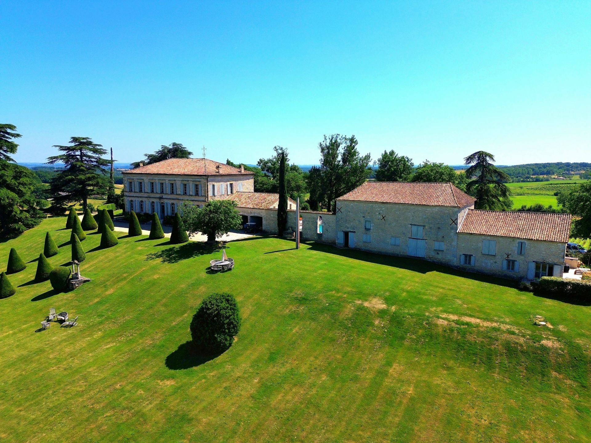 maison 30 Pièces en vente sur BERGERAC (24100)