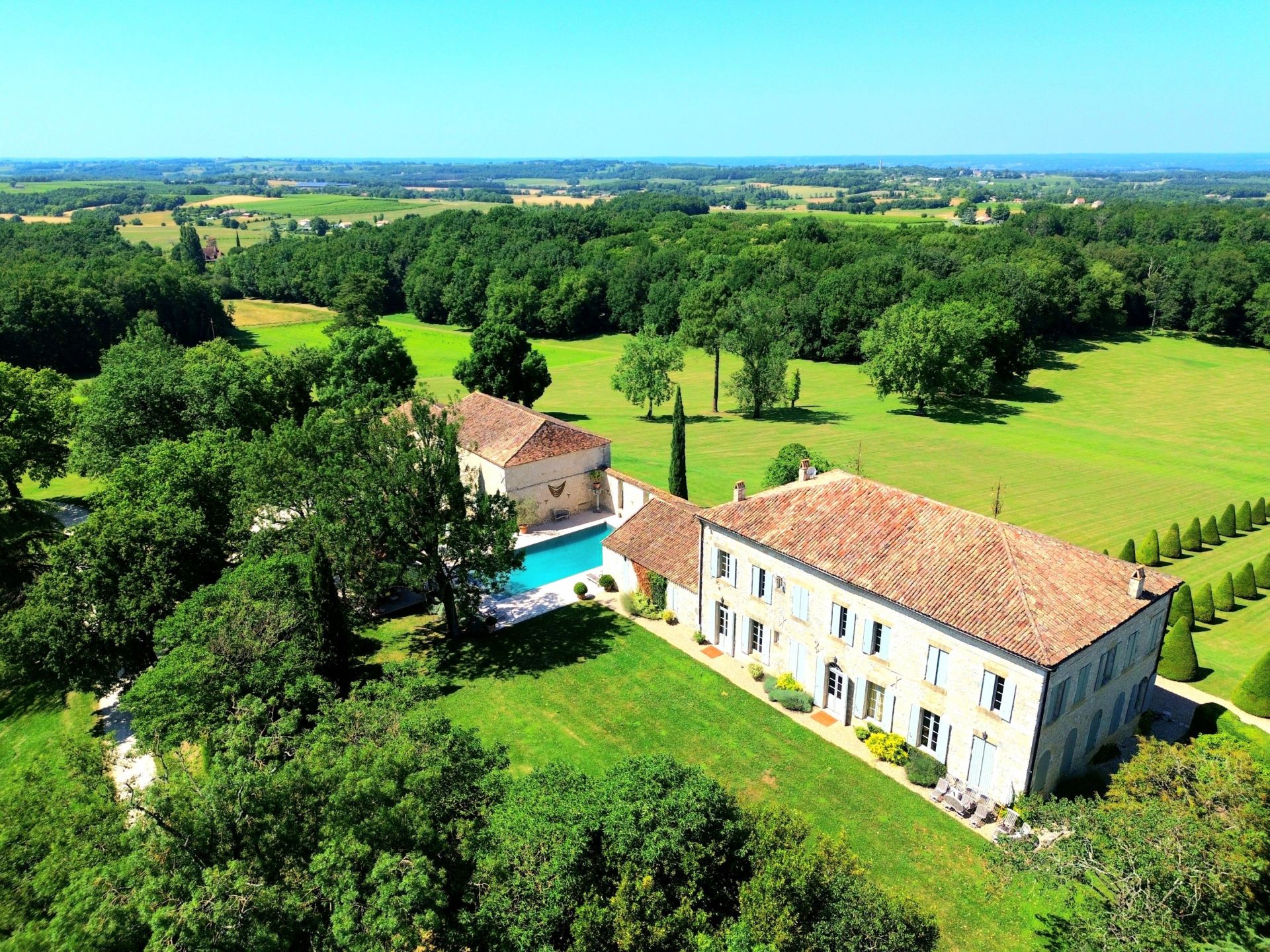 maison 30 Pièces en vente sur BERGERAC (24100)