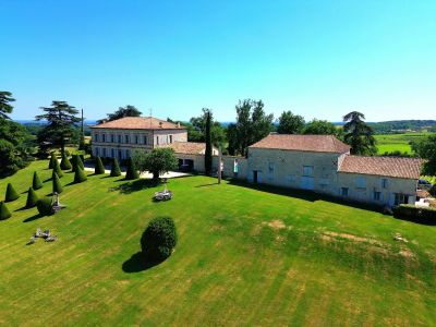 Vente Maison Bergerac 30&nbsp;Pièces 854&nbsp;m²