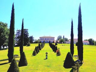 house 30 Rooms for sale on BERGERAC (24100)