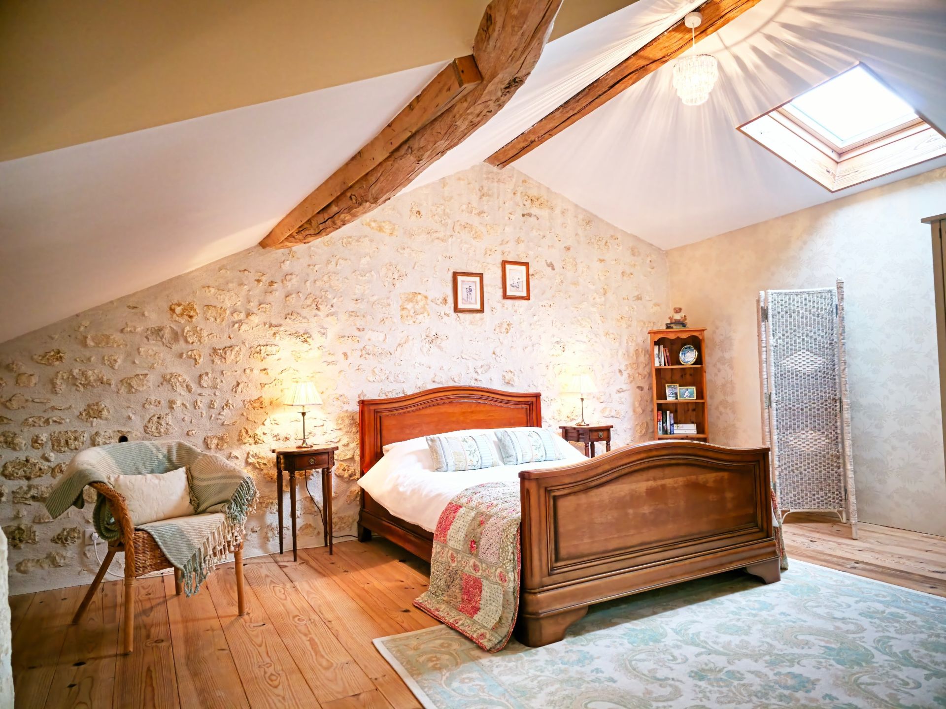 maison 8 Pièces en vente sur MAREUIL EN PERIGORD (24340)