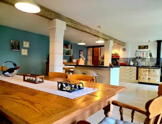 maison 8 Pièces en vente sur MAREUIL EN PERIGORD (24340)