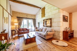 maison 8 Pièces en vente sur MAREUIL EN PERIGORD (24340)