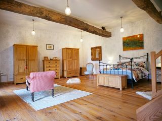 maison 8 Pièces en vente sur MAREUIL EN PERIGORD (24340)