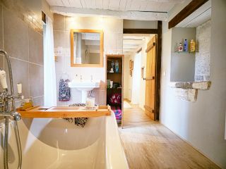 maison 8 Pièces en vente sur MAREUIL EN PERIGORD (24340)