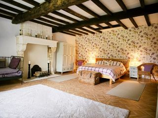 maison 8 Pièces en vente sur MAREUIL EN PERIGORD (24340)