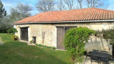 maison 8 Pièces en vente sur MAREUIL EN PERIGORD (24340)