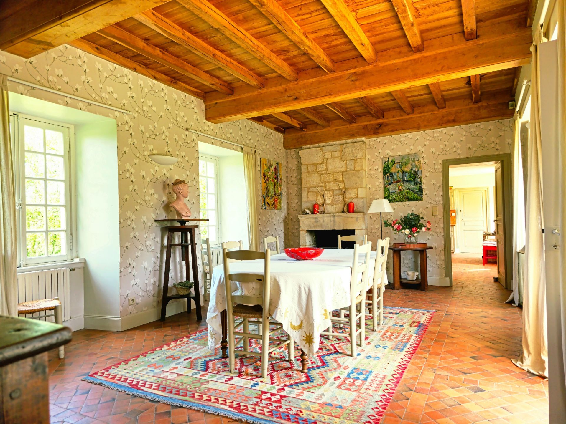 house 15 Rooms for sale on STE ALVERE ST LAURENT LES BATONS (24510)