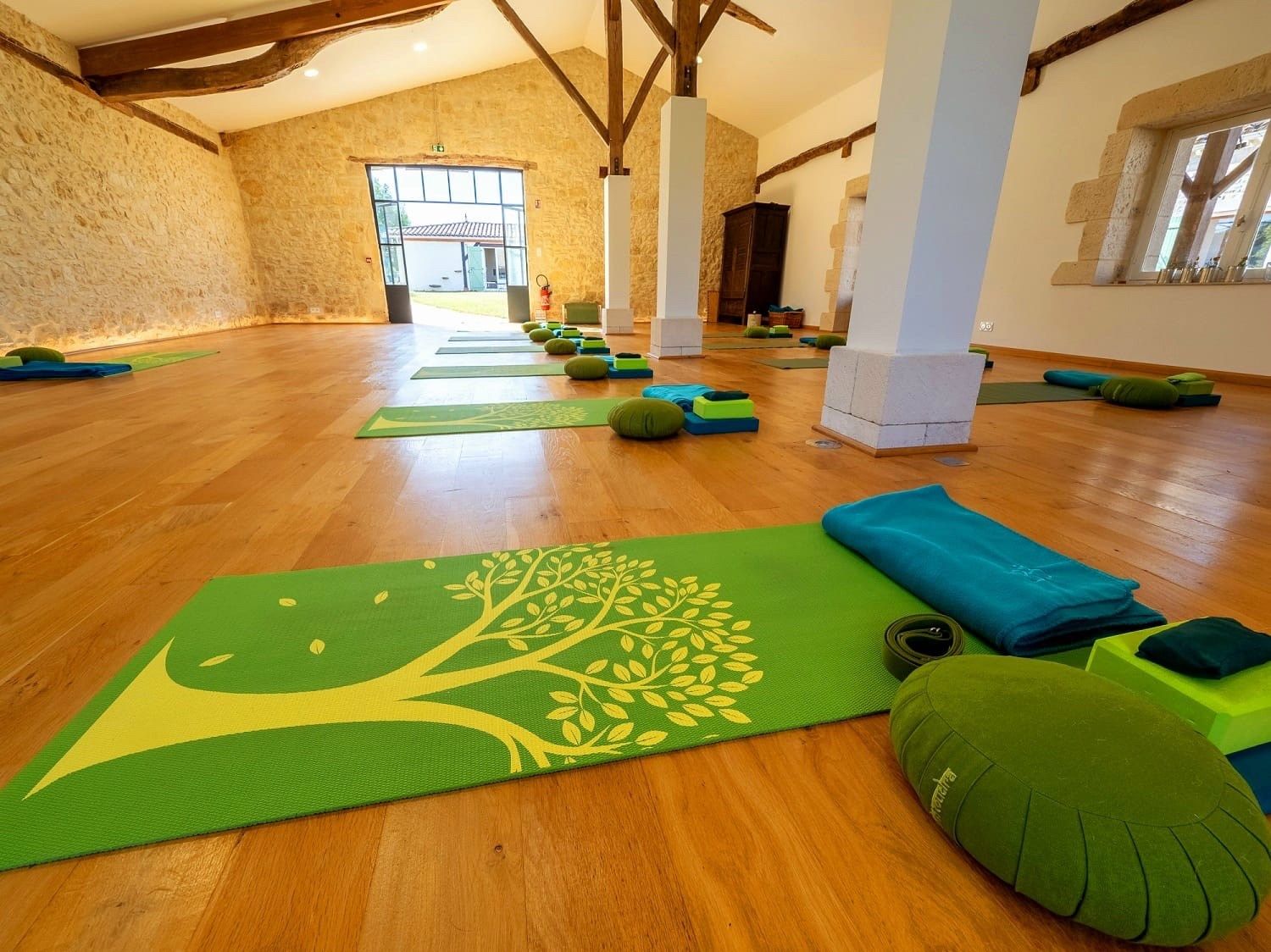 house 20 Rooms for sale on FUMEL (47500)