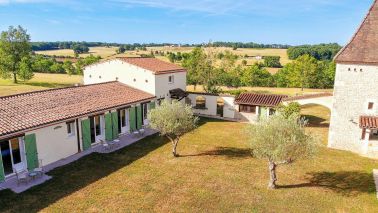 house 20 Rooms for sale on FUMEL (47500)