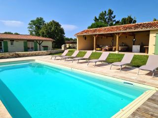 house 20 Rooms for sale on FUMEL (47500)