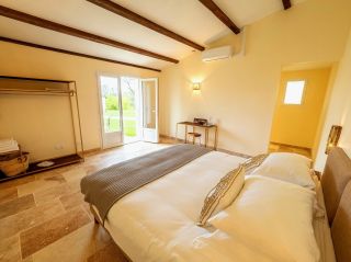 house 20 Rooms for sale on FUMEL (47500)