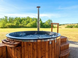 house 20 Rooms for sale on FUMEL (47500)