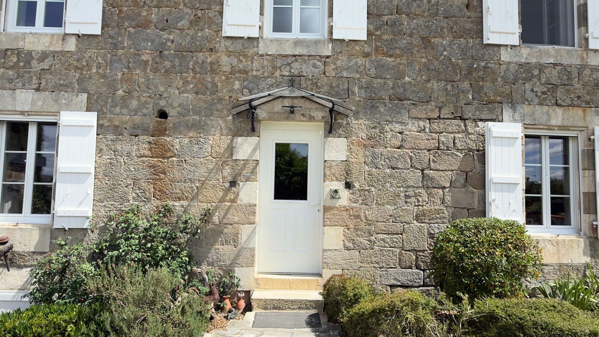 house 8 Rooms for sale on BRIVE LA GAILLARDE (19100)