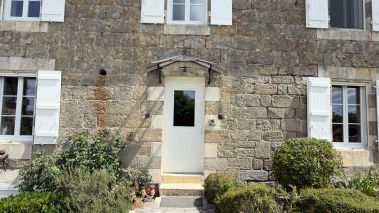 house 8 Rooms for sale on BRIVE LA GAILLARDE (19100)