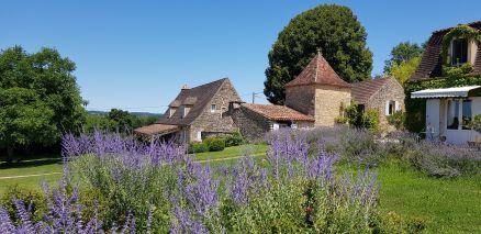 house 15 Rooms for sale on SIORAC EN PERIGORD (24170)