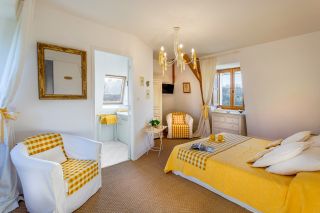 house 15 Rooms for sale on SIORAC EN PERIGORD (24170)