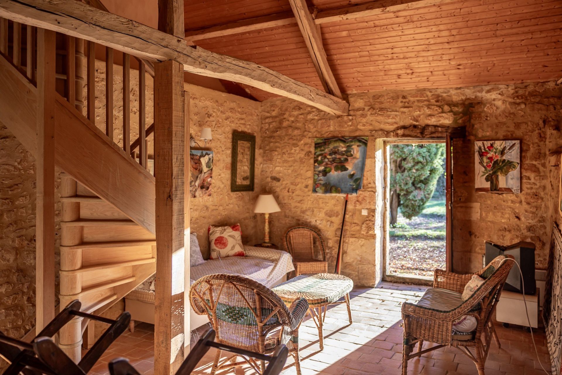 maison 15 Pièces en vente sur STE ALVERE ST LAURENT LES BATONS (24510)