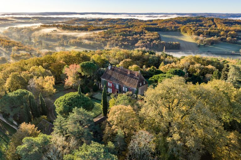 maison 15 Pièces en vente sur STE ALVERE ST LAURENT LES BATONS (24510)