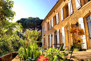 maison 15 Pièces en vente sur STE ALVERE ST LAURENT LES BATONS (24510)