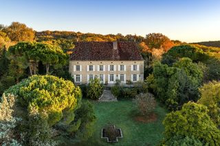 maison 15 Pièces en vente sur STE ALVERE ST LAURENT LES BATONS (24510)