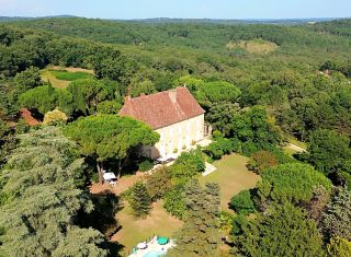 maison 15 Pièces en vente sur STE ALVERE ST LAURENT LES BATONS (24510)