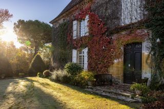 maison 15 Pièces en vente sur STE ALVERE ST LAURENT LES BATONS (24510)