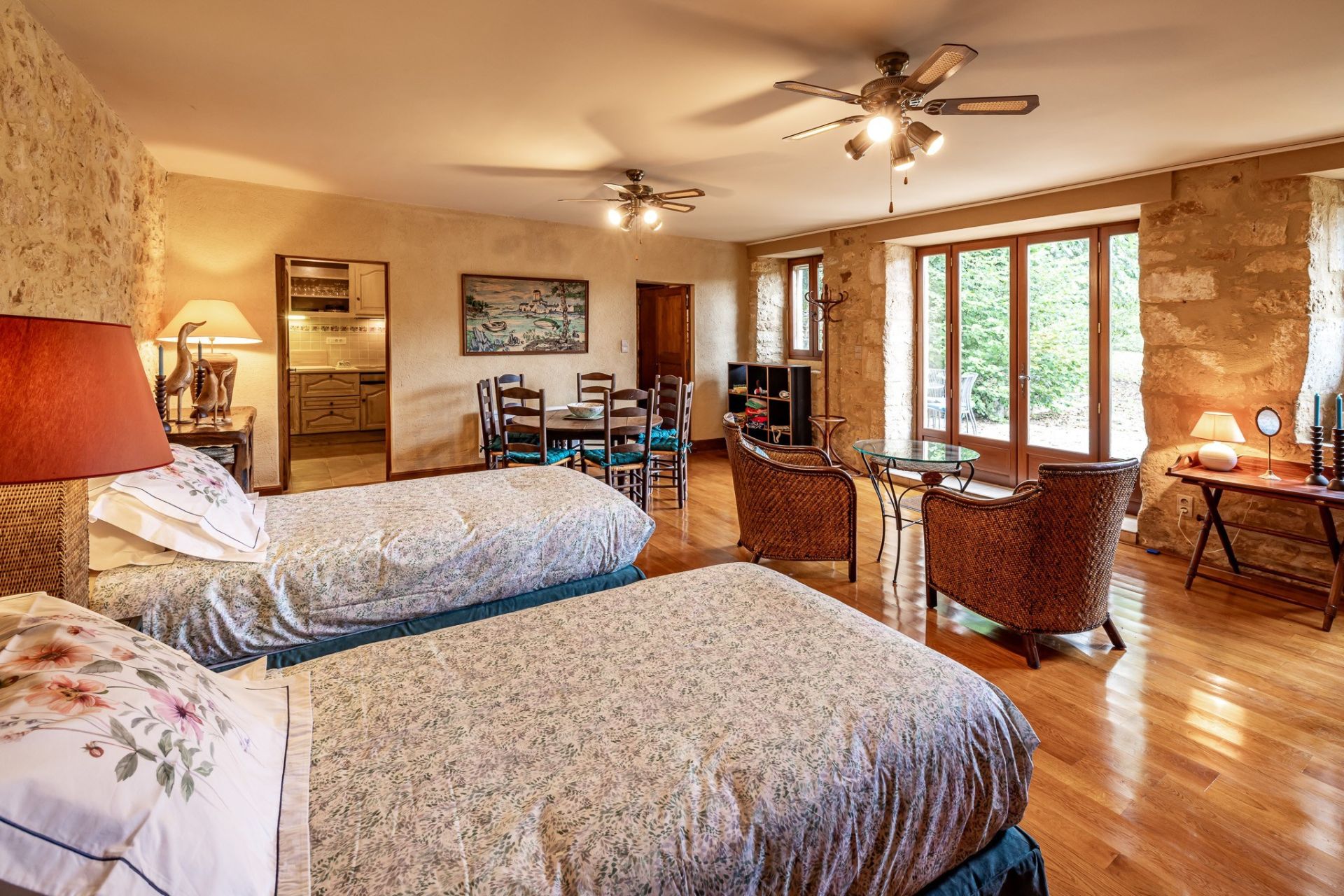 maison 12 Pièces en vente sur BEYNAC ET CAZENAC (24220)