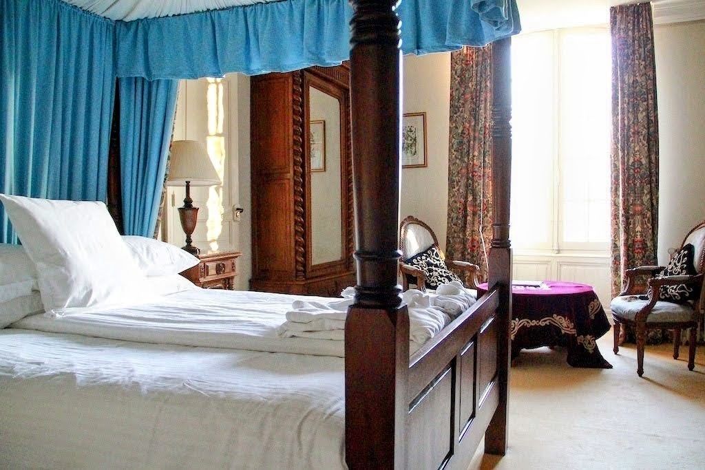 château 40 Pièces en vente sur RIBERAC (24600)