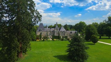 château 40 Pièces en vente sur RIBERAC (24600)