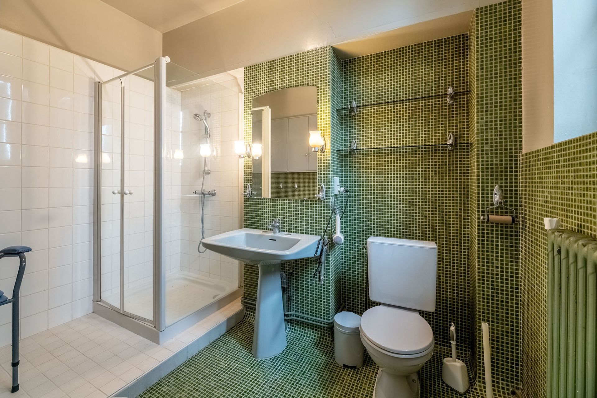 house 10 Rooms for sale on NONTRON (24300)