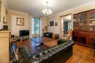 house 10 Rooms for sale on NONTRON (24300)