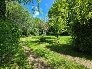 maison 10 Pièces en vente sur NONTRON (24300)