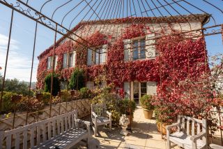 maison de maître 20 Pièces en vente sur PUJOLS (47300)