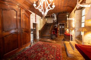 maison de maître 20 Pièces en vente sur PUJOLS (47300)