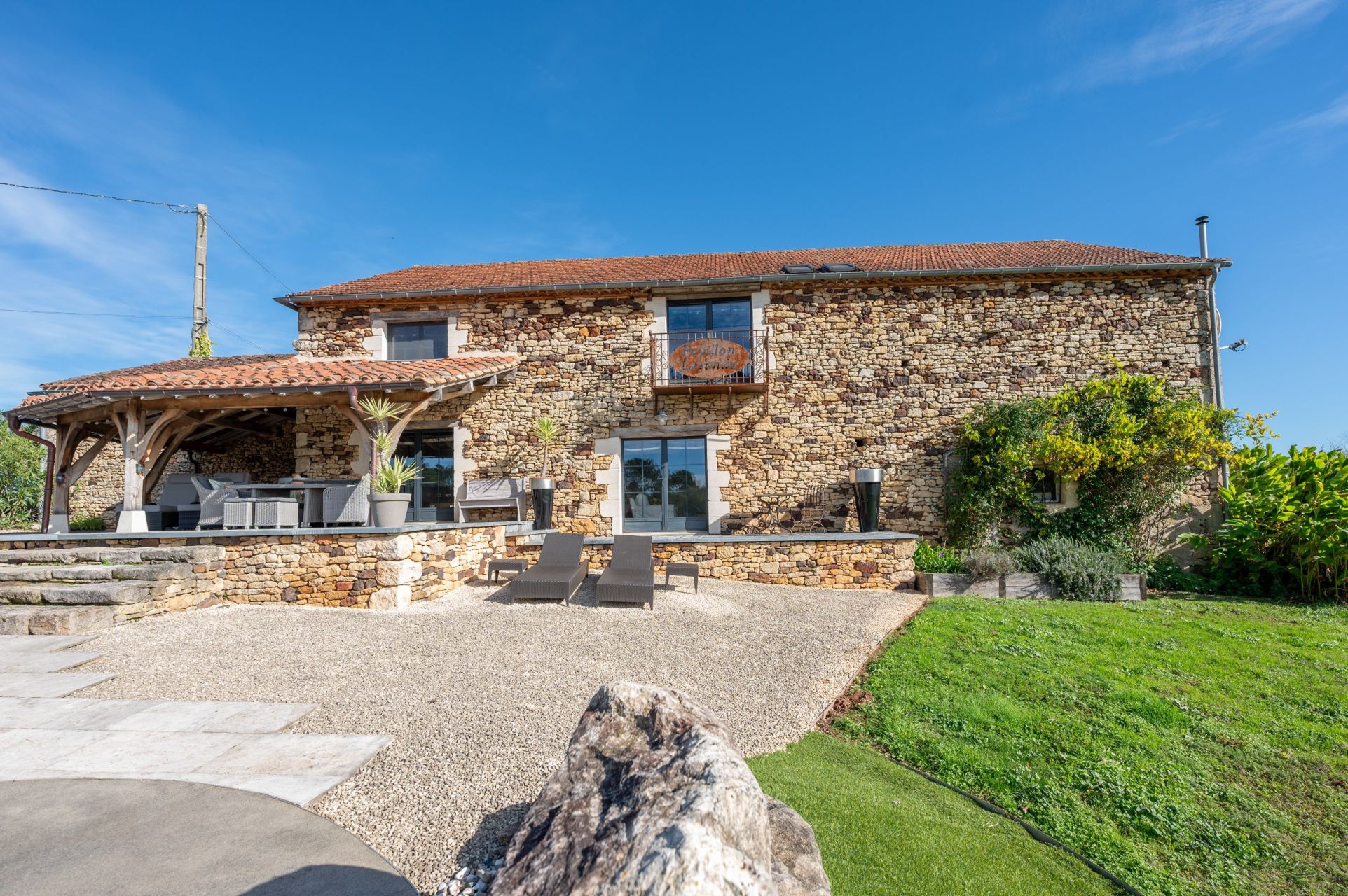 bastide 11 Pièces en vente sur SAUVETERRE LA LEMANCE (47500)