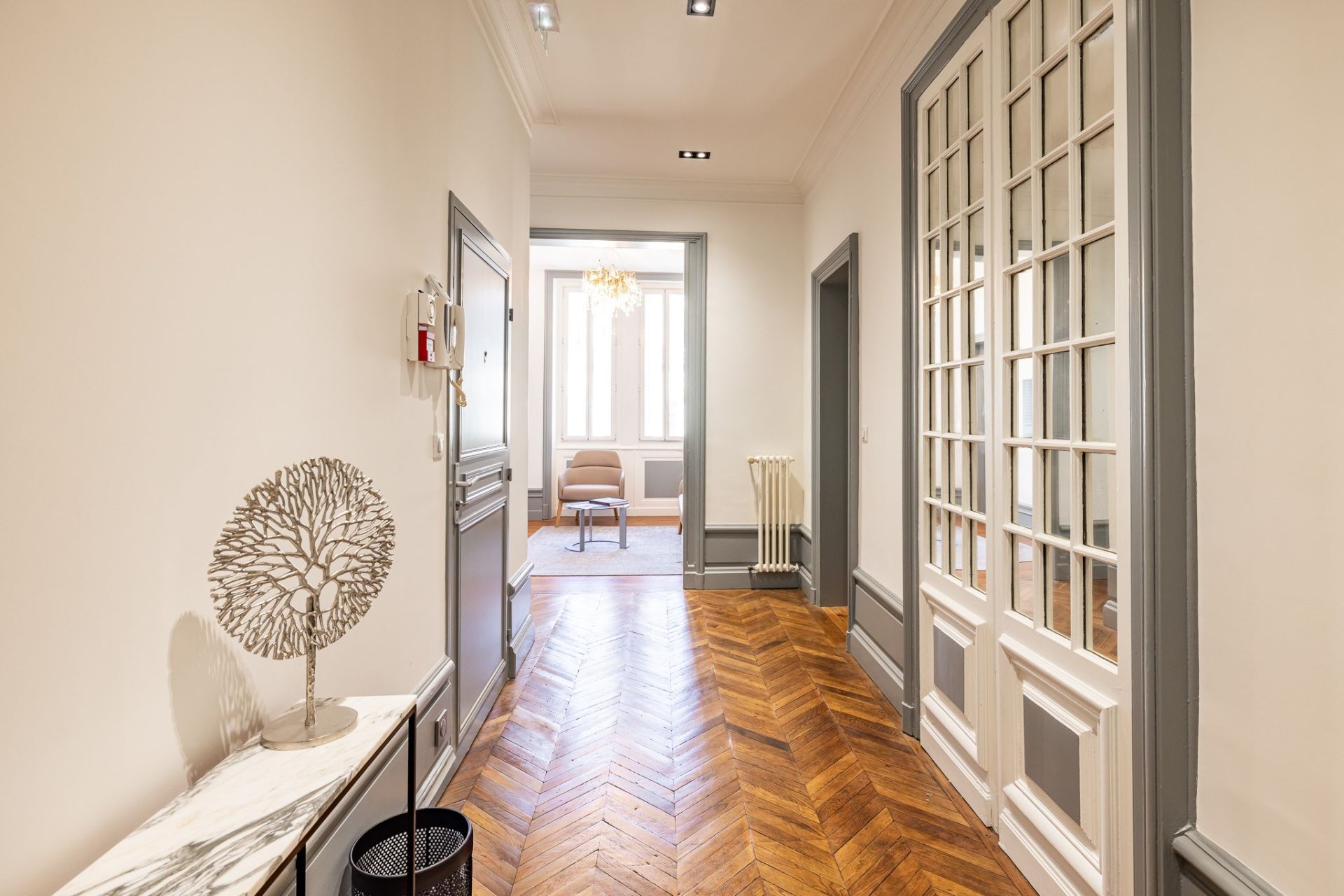 apartment 7 Rooms for sale on PERIGUEUX (24000)